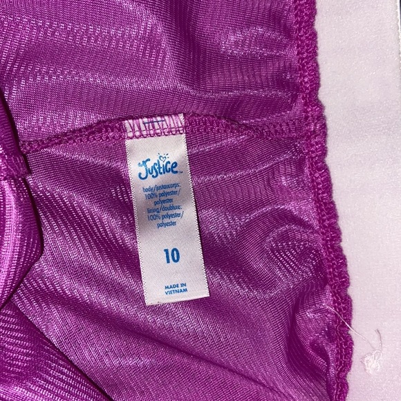 SHORTS - Picture 3 of 3